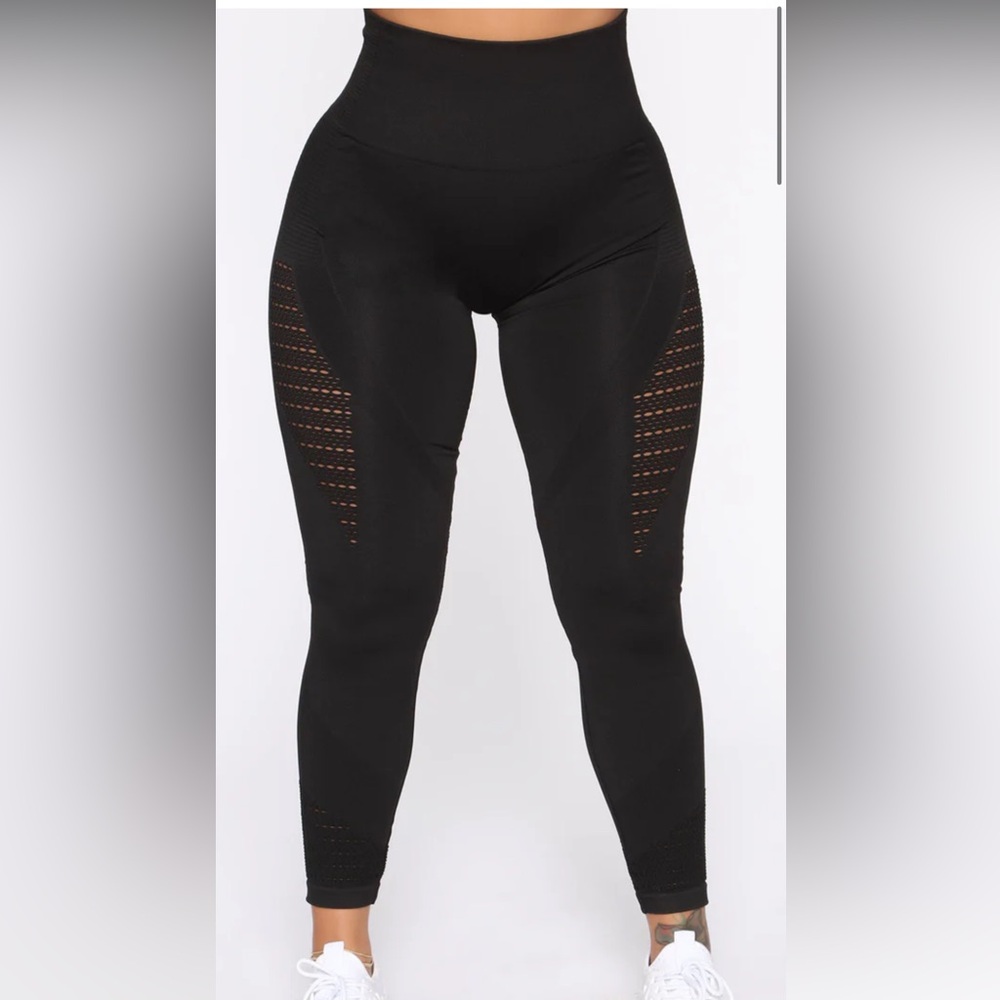 Fashion Nova Leggings